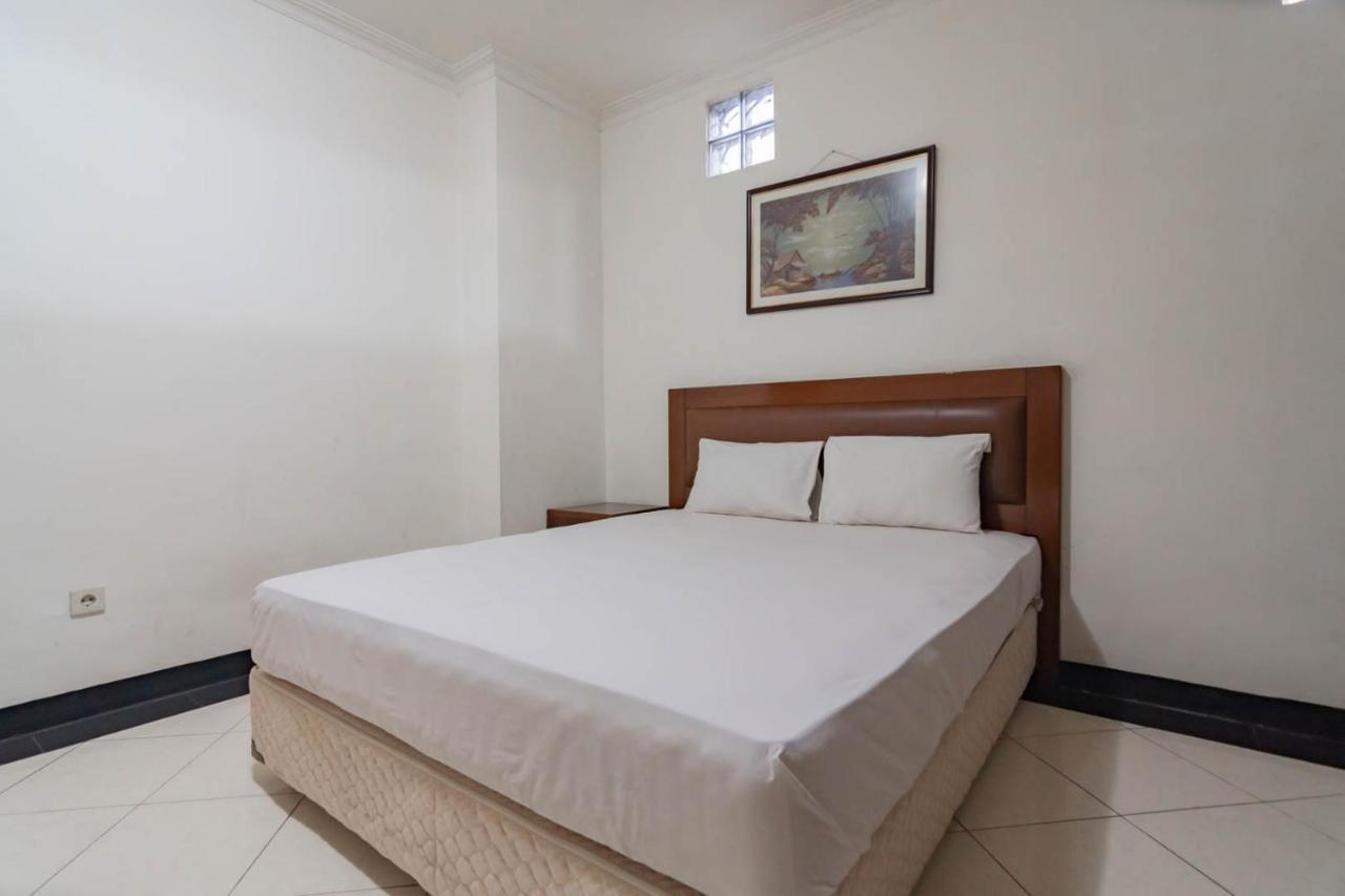 Reddoorz Plus At Buah Batu Бандунг Екстериор снимка