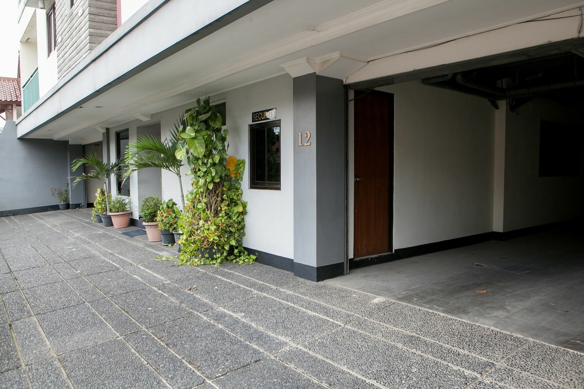 Reddoorz Plus At Buah Batu Бандунг Екстериор снимка