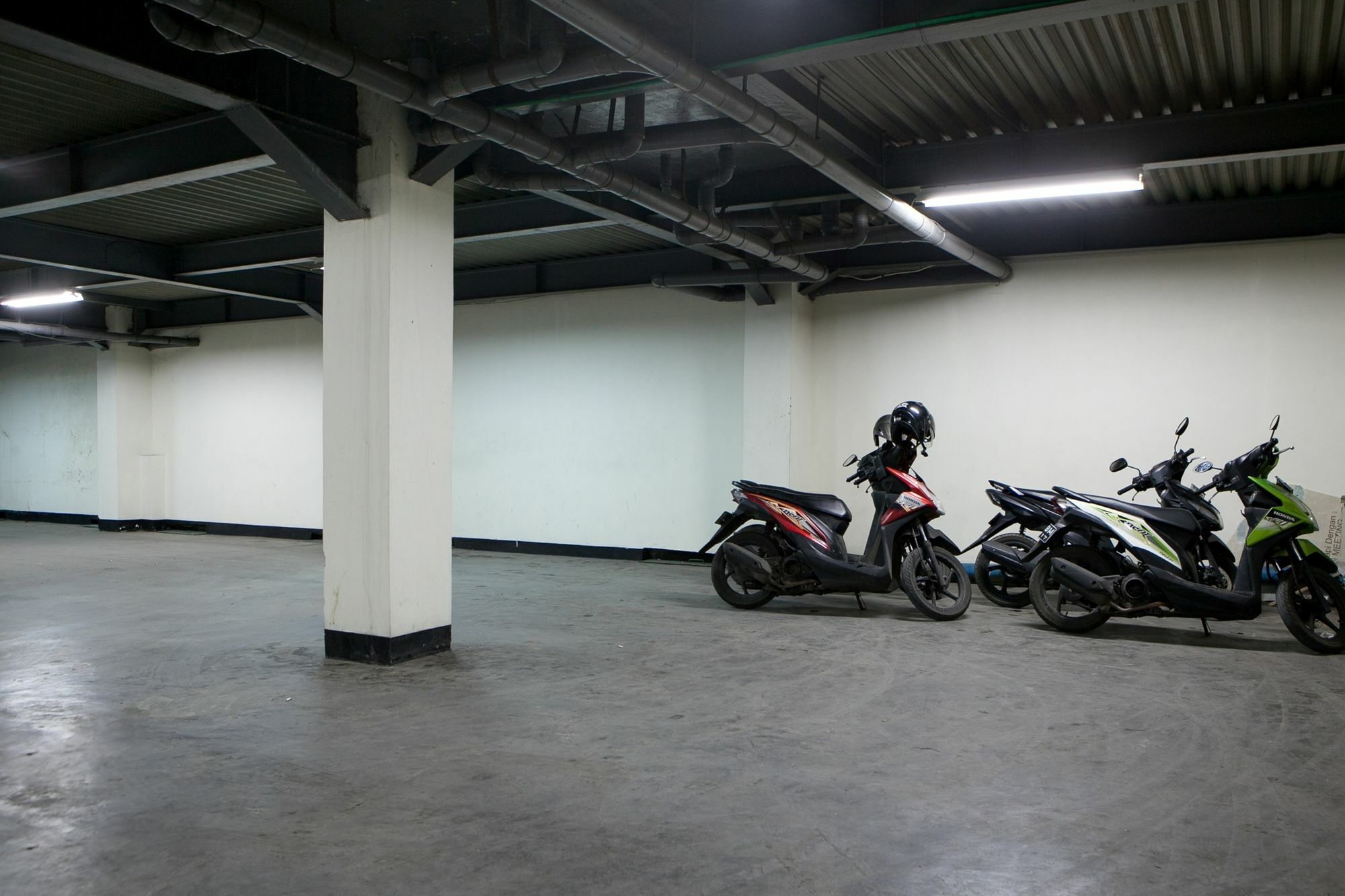 Reddoorz Plus At Buah Batu Бандунг Екстериор снимка